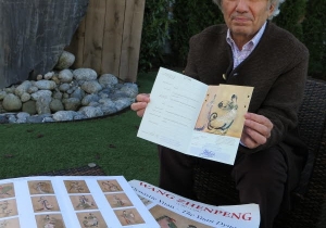 Francesco Plateroti with informative material about the missing scroll.