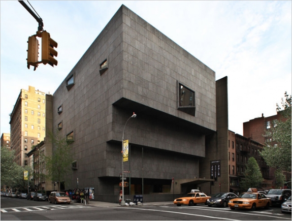 A plan being finalized calls for the Whitney Museum&#039;s landmark Breuer building, above, to be used by the Metropolitan Museum of Art when the Whitney moves to the meatpacking district in 2015.